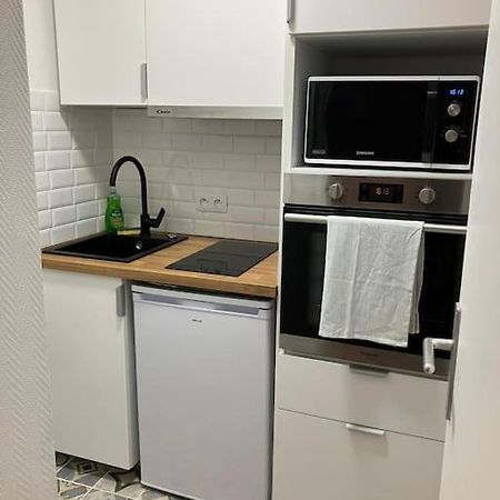Studio Cosy 12 Min Arc De Triomphe Leilighet Rueil-Malmaison Eksteriør bilde