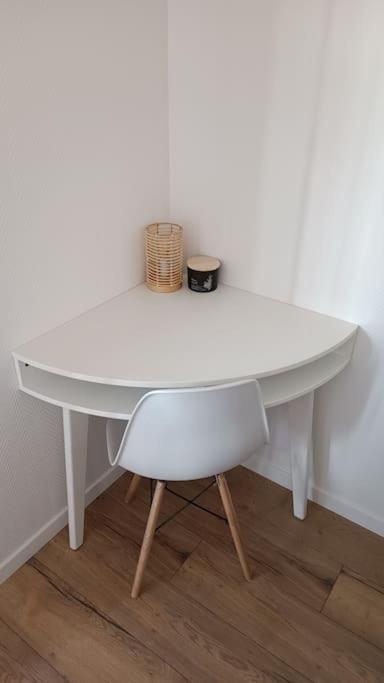 Studio Cosy 12 Min Arc De Triomphe Leilighet Rueil-Malmaison Eksteriør bilde